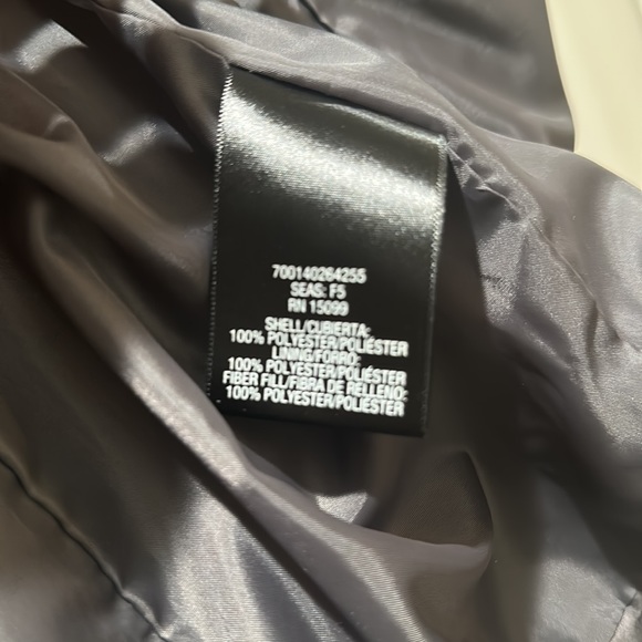 Gently used Covington quilted Jacket with removable hood💖 - Picture 4 of 7